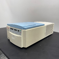 Thermo IEC Micromax RF Refrigerated Centrifuge image 1